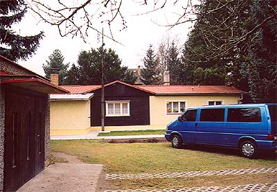 Sídlo firmy — Tiché údolí 63, Roztoky